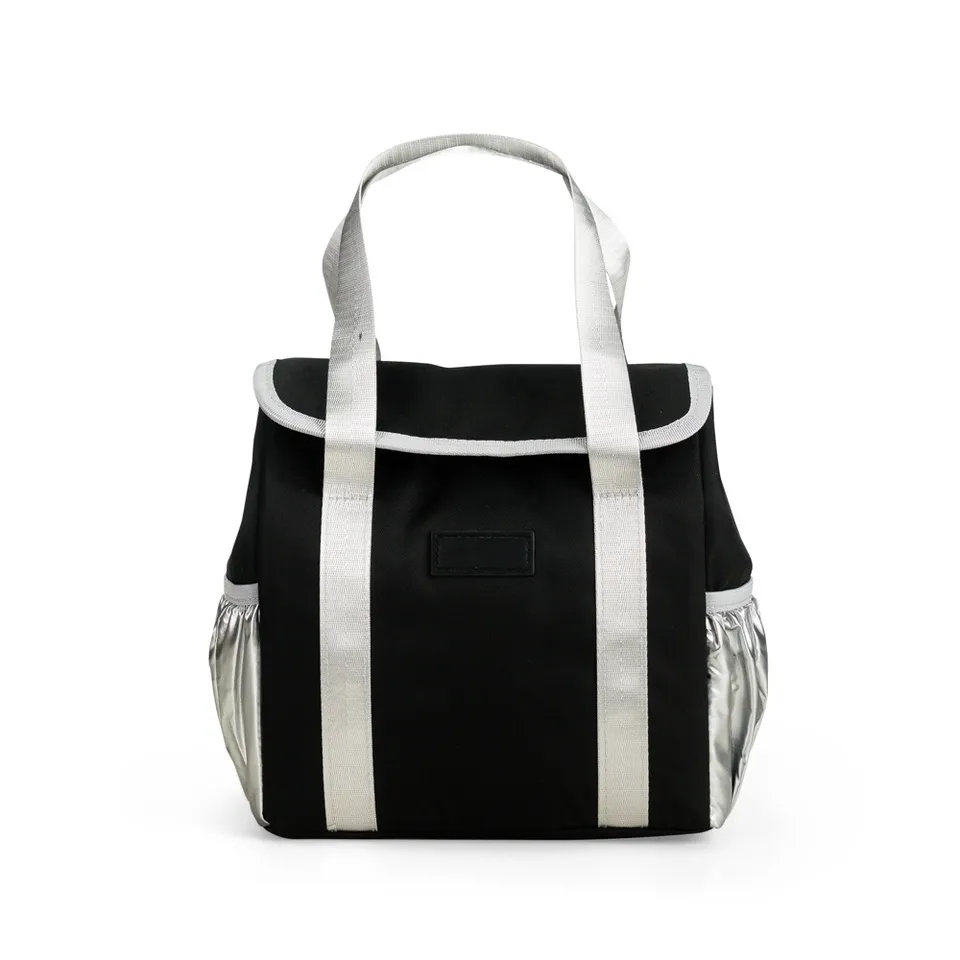 Bolsa térmica personalizada 6 litros impermeável com plaquinha 24 × 21,9 cm na cor preto