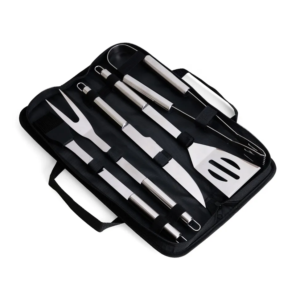 Kit churrasco 5 peças na cor preto