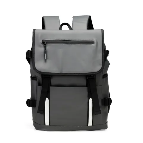 Mochila para notebook de couro sintético personalizada 18 litros com bolso lateral