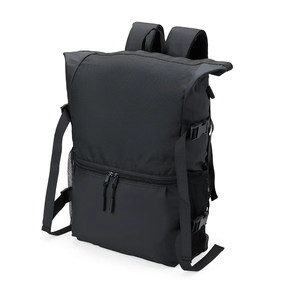 Mochila para notebook de couro sintético personalizada 37 litros na cor preto