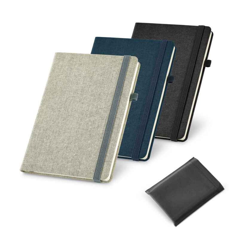 Caderno A5 em canvas (poliéster) com páginas lisas