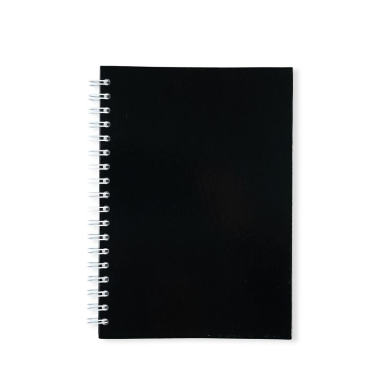 CADERNO LAMINADO COM PAUTA
